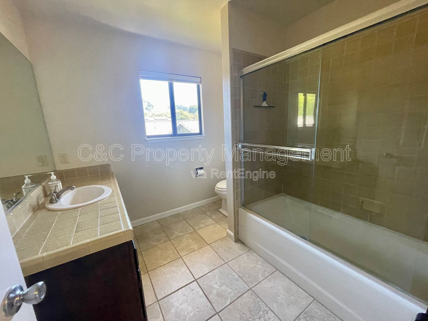 Gallery Image 28