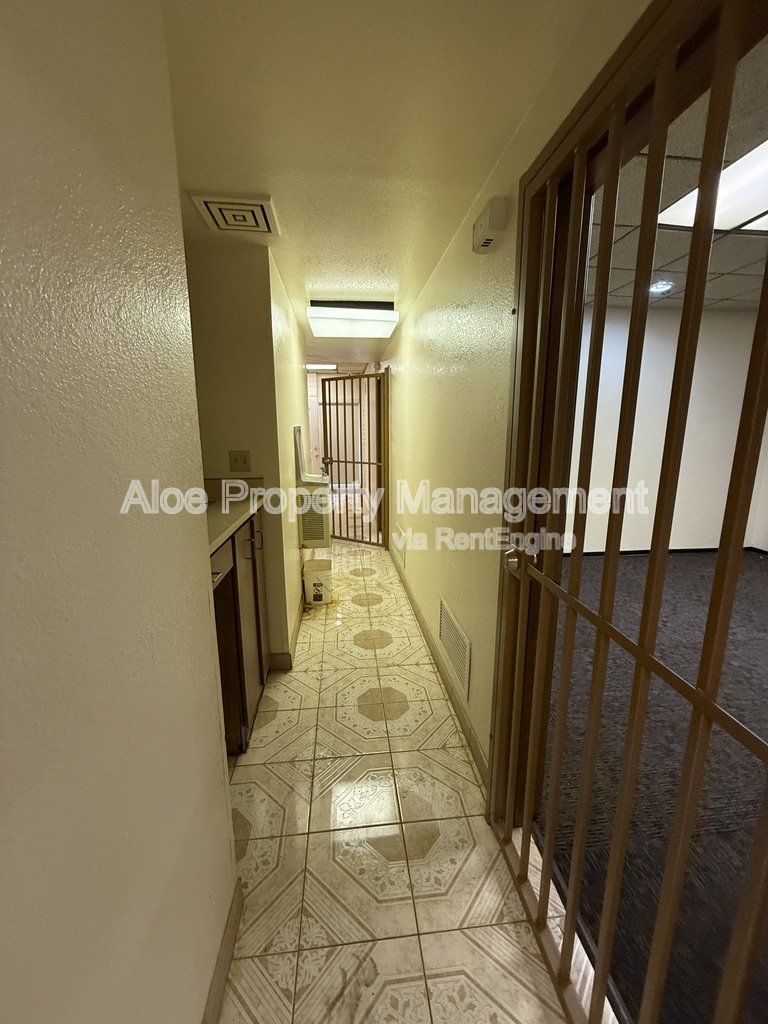 Gallery Image 18