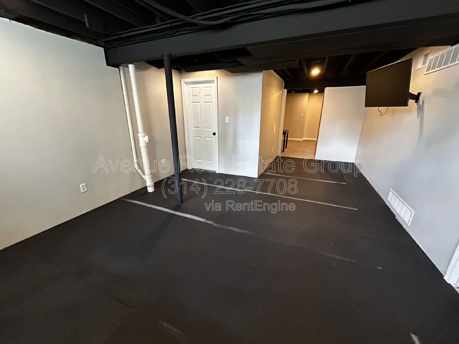 Gallery Image 13