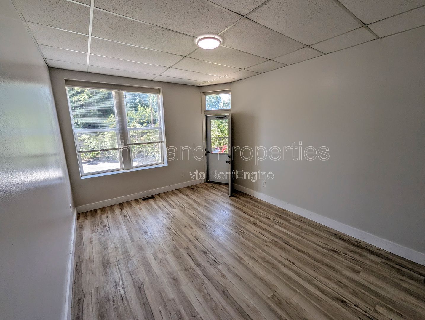 Gallery Image 17