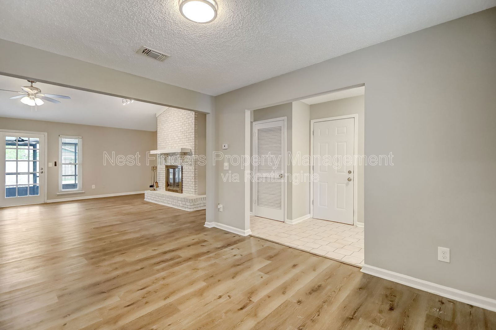 Gallery Image 14