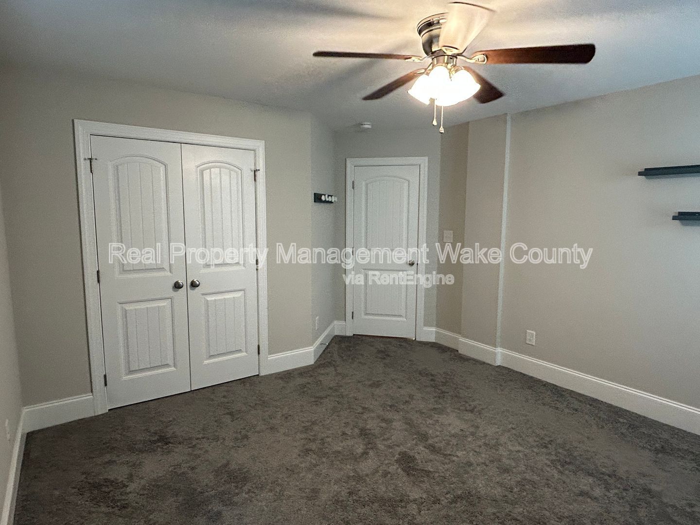 Gallery Image 38