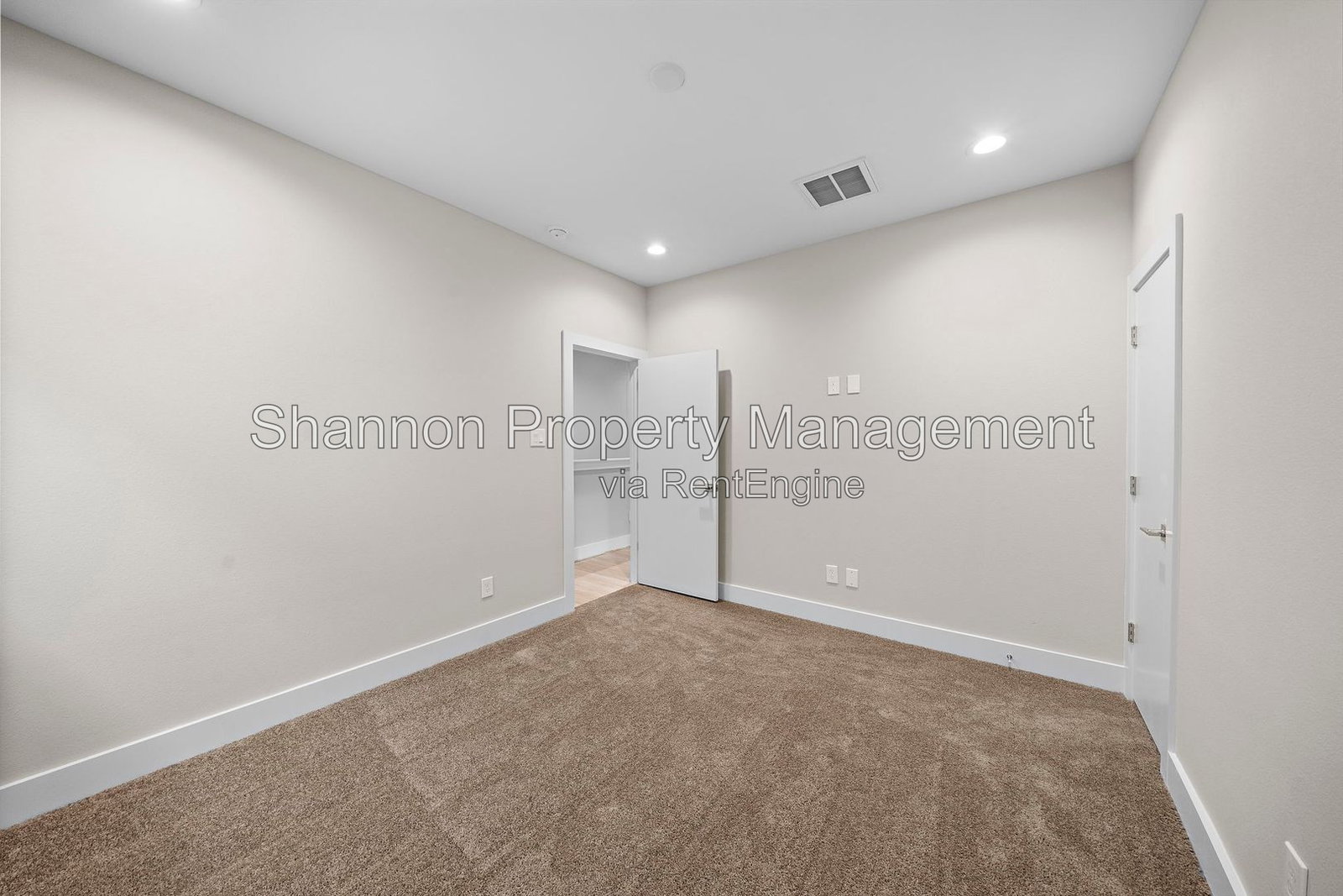 Gallery Image 32