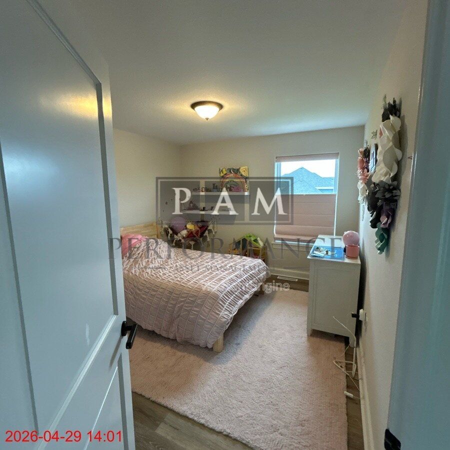 Gallery Image 27