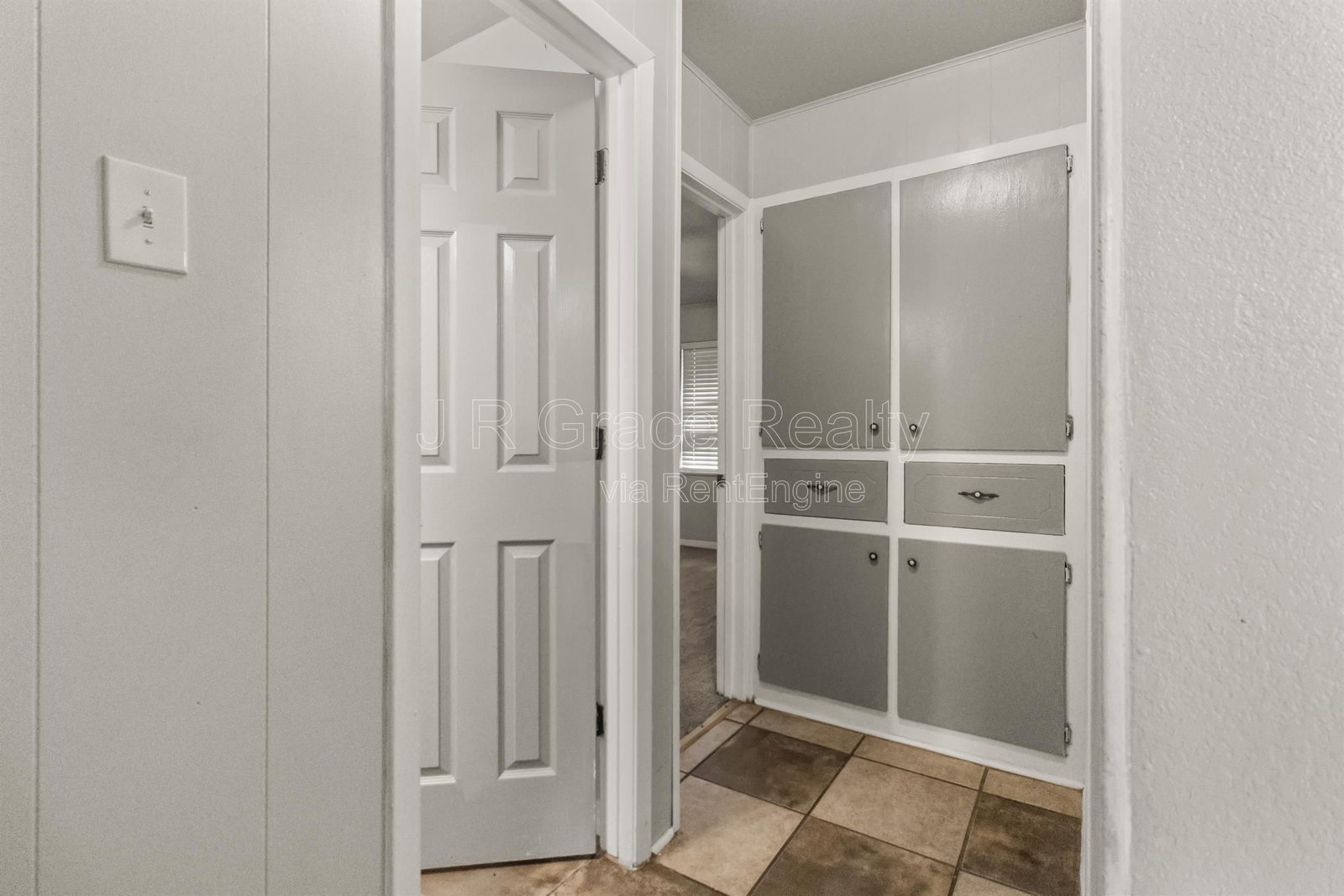 Gallery Image 18