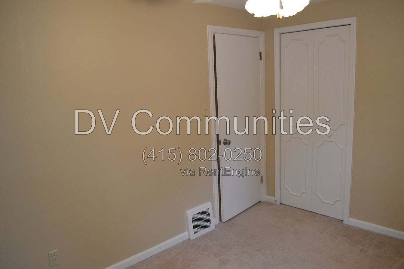 Gallery Image 16