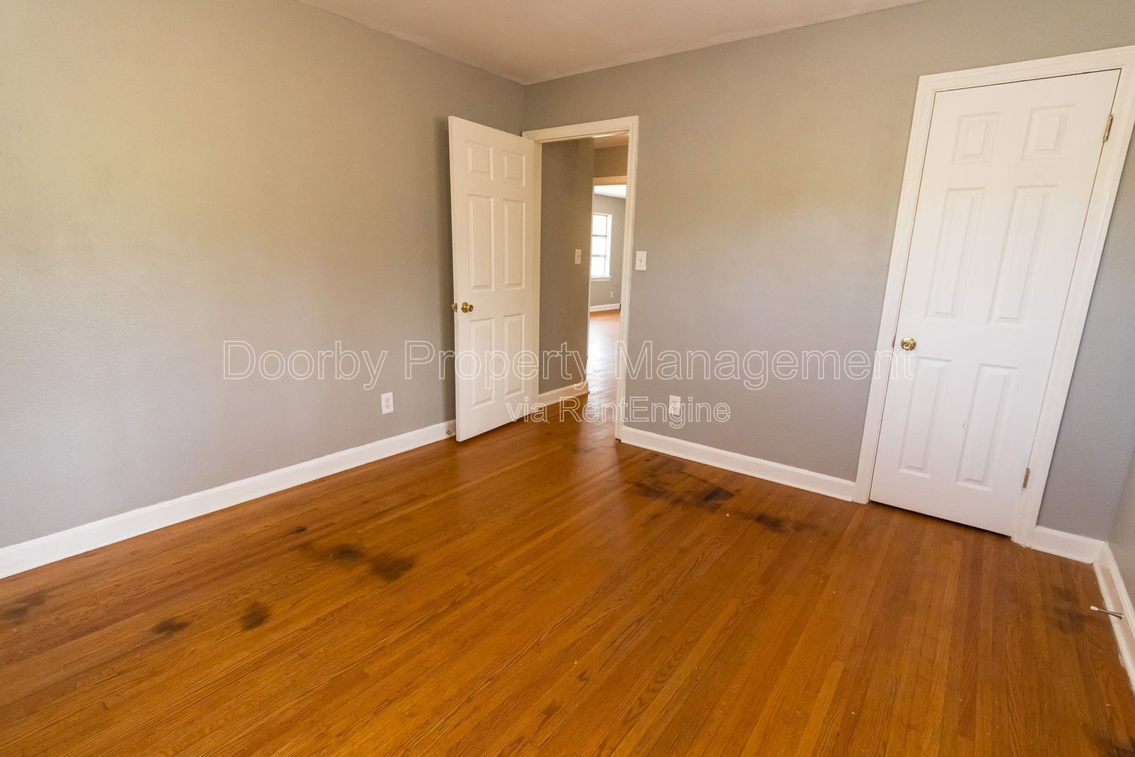 Gallery Image 15