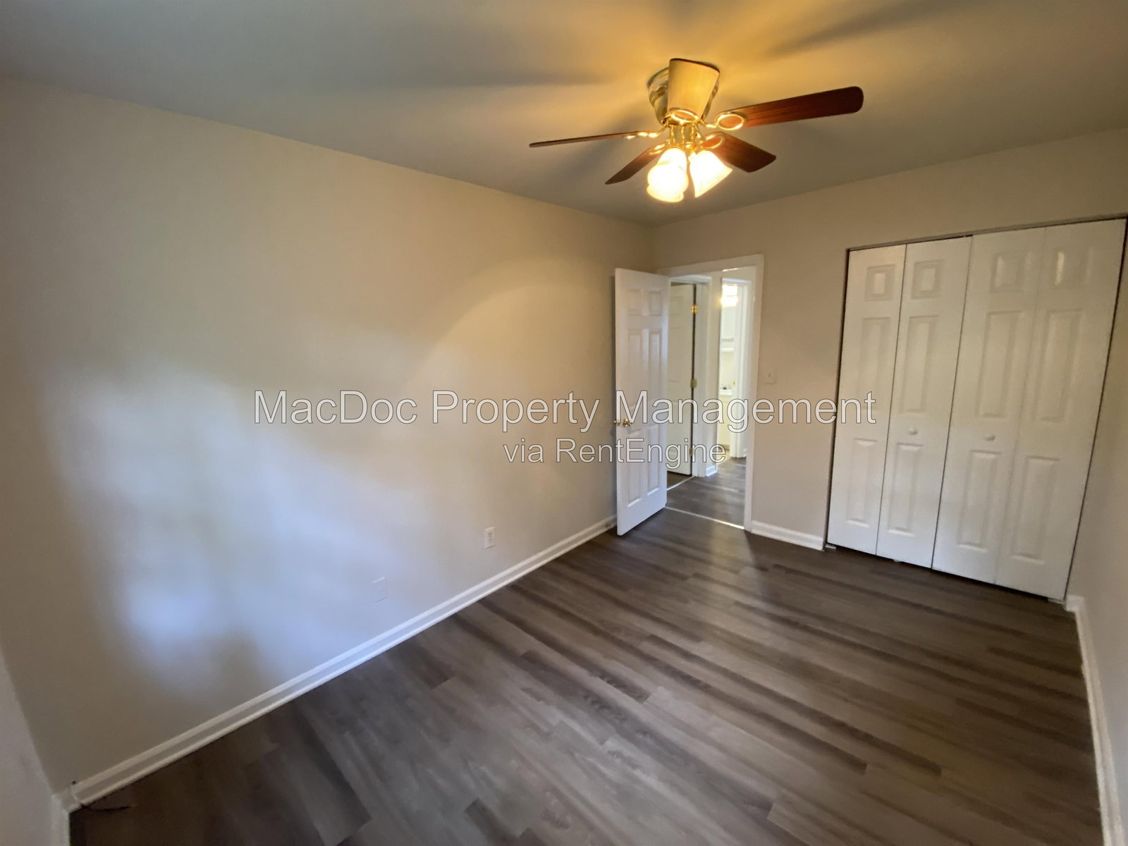 Gallery Image 19