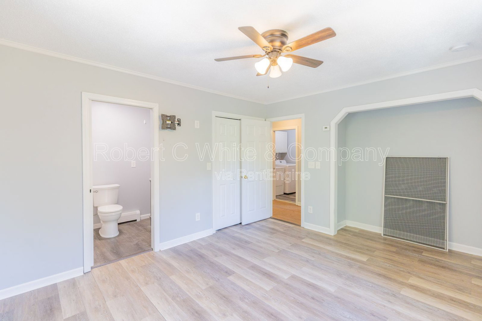 Gallery Image 18
