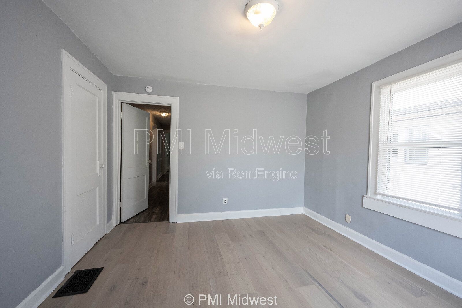Gallery Image 19