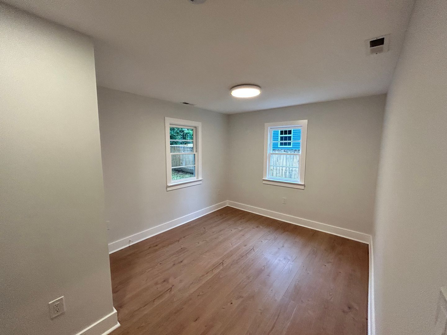 Gallery Image 16