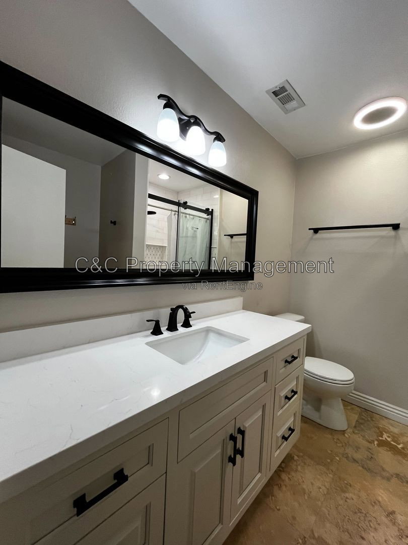 Gallery Image 9