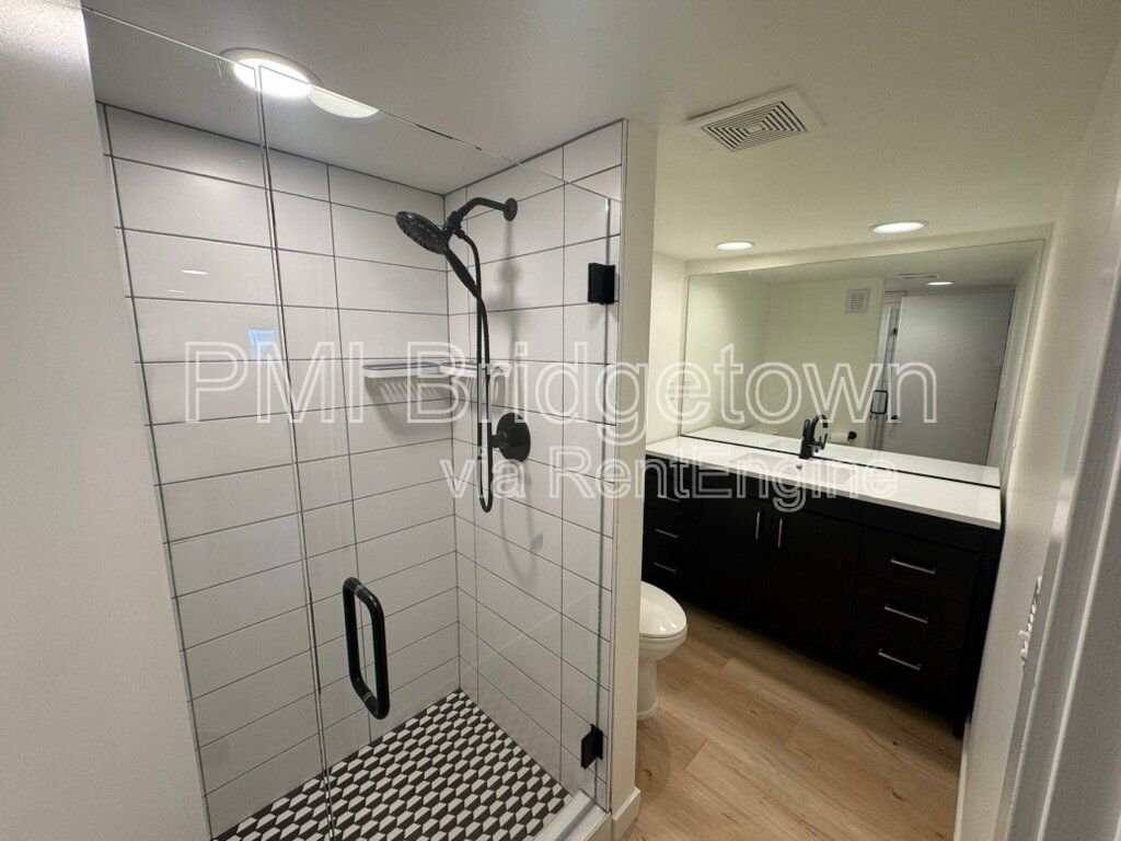 Gallery Image 25