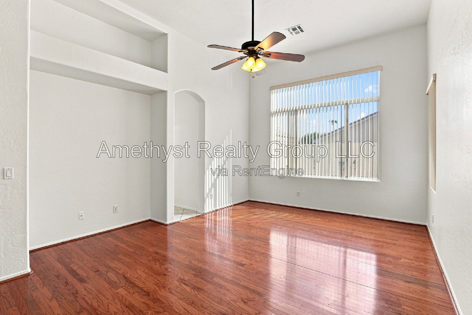 Gallery Image 19