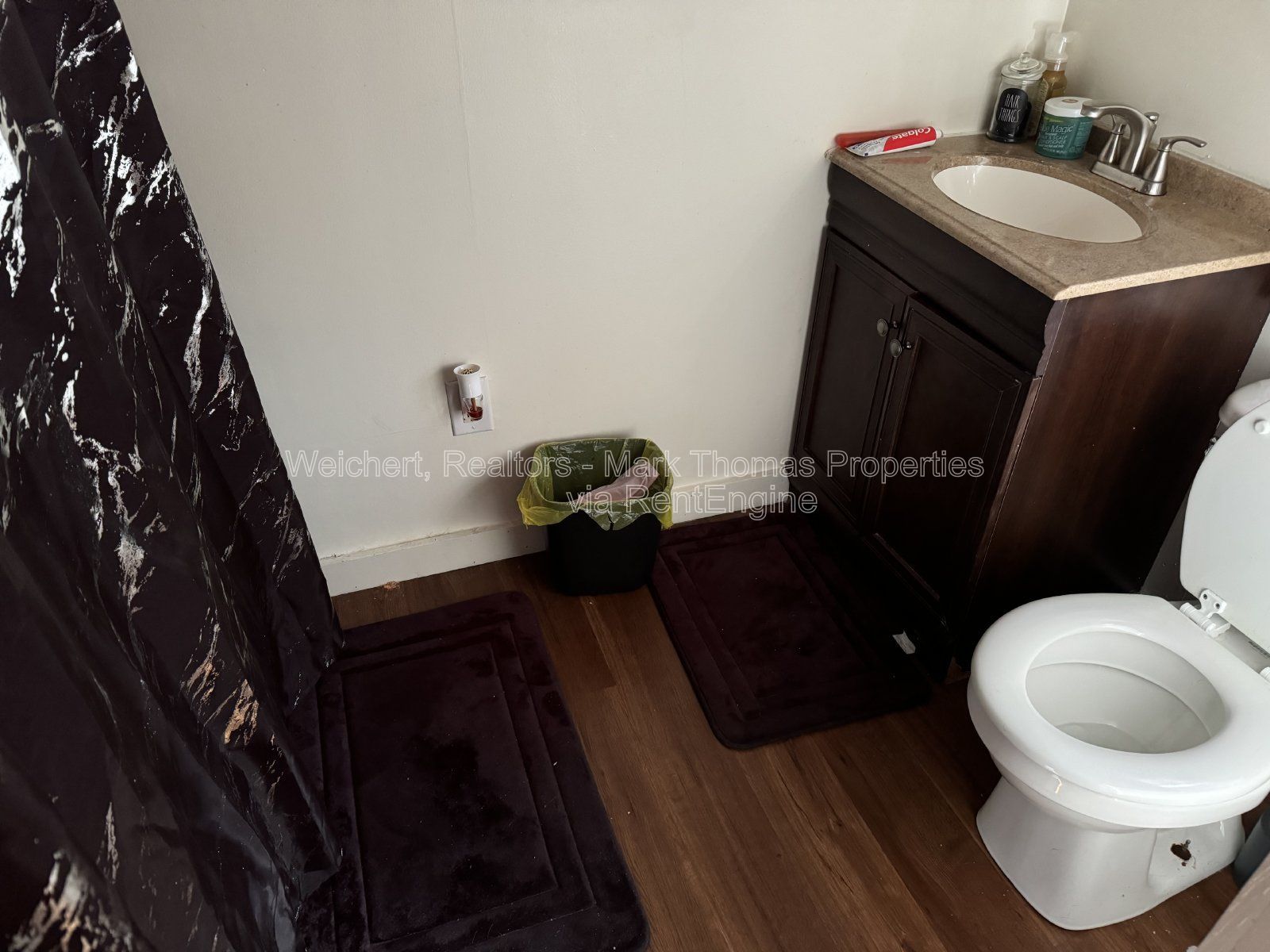 Gallery Image 16