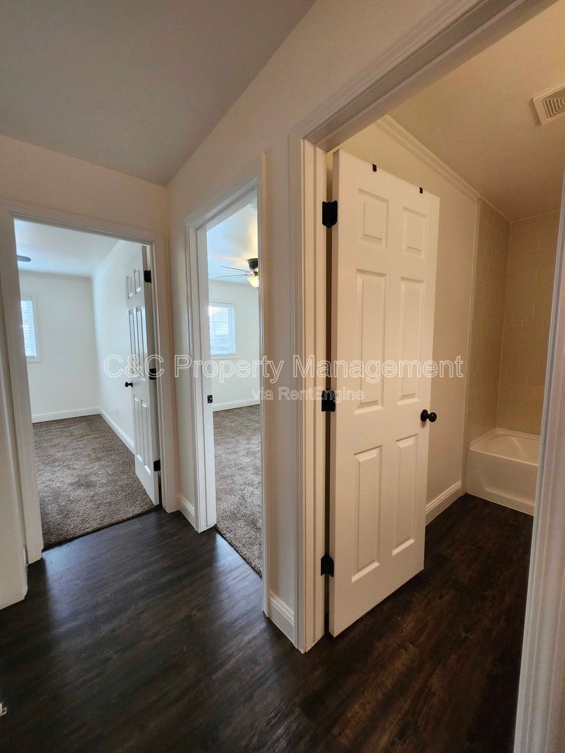 Gallery Image 10