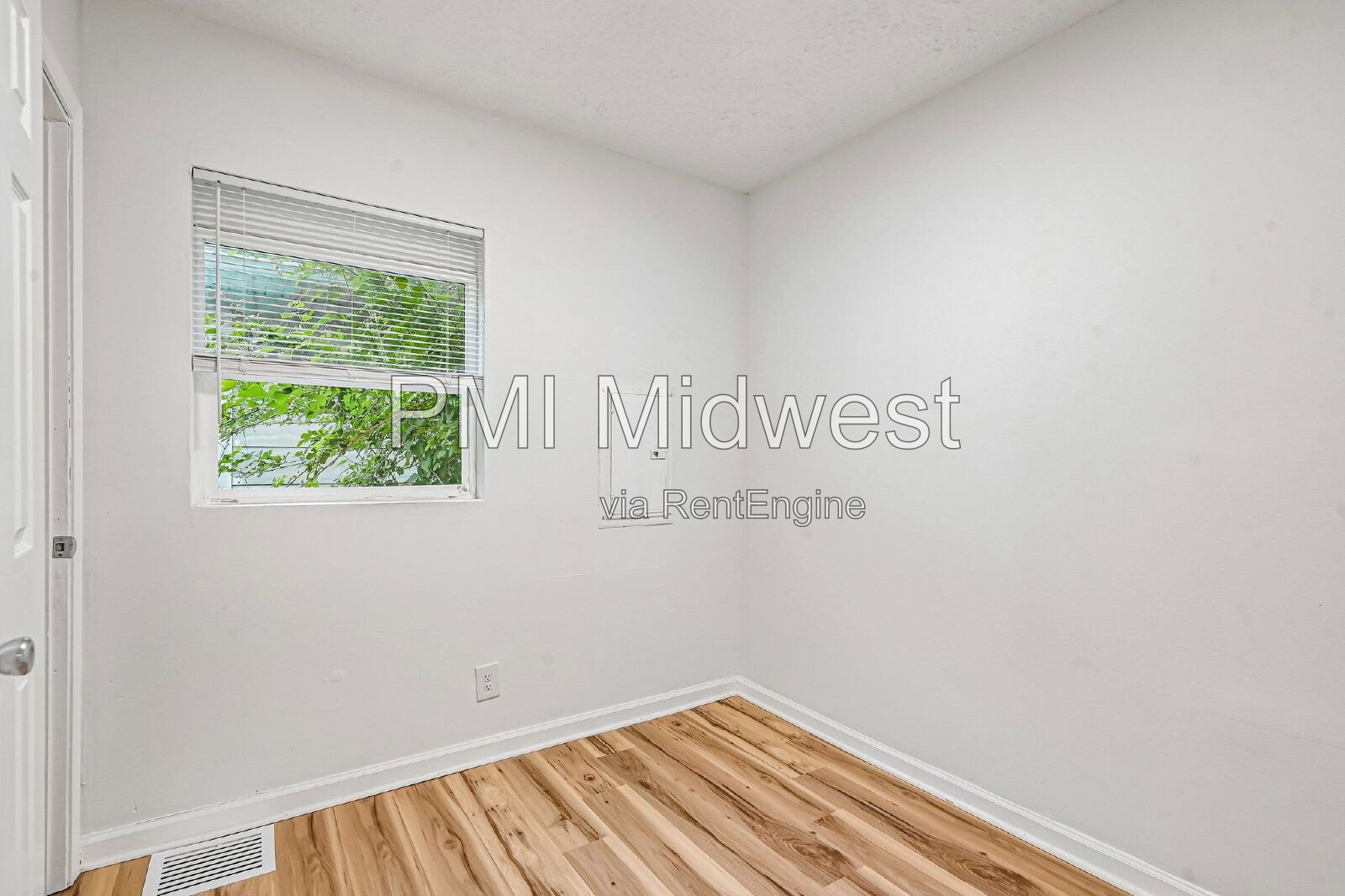 Gallery Image 21