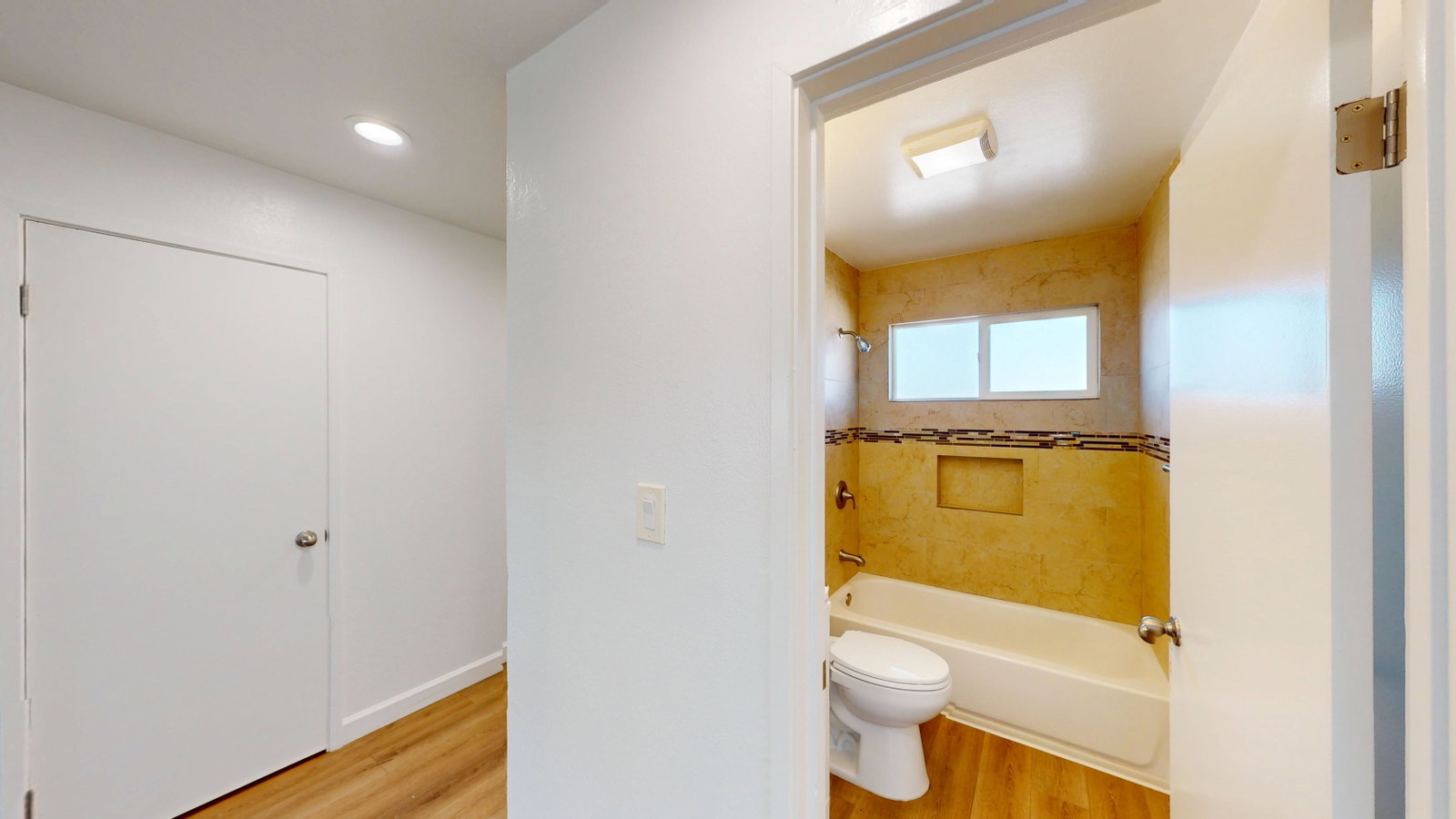 Gallery Image 14