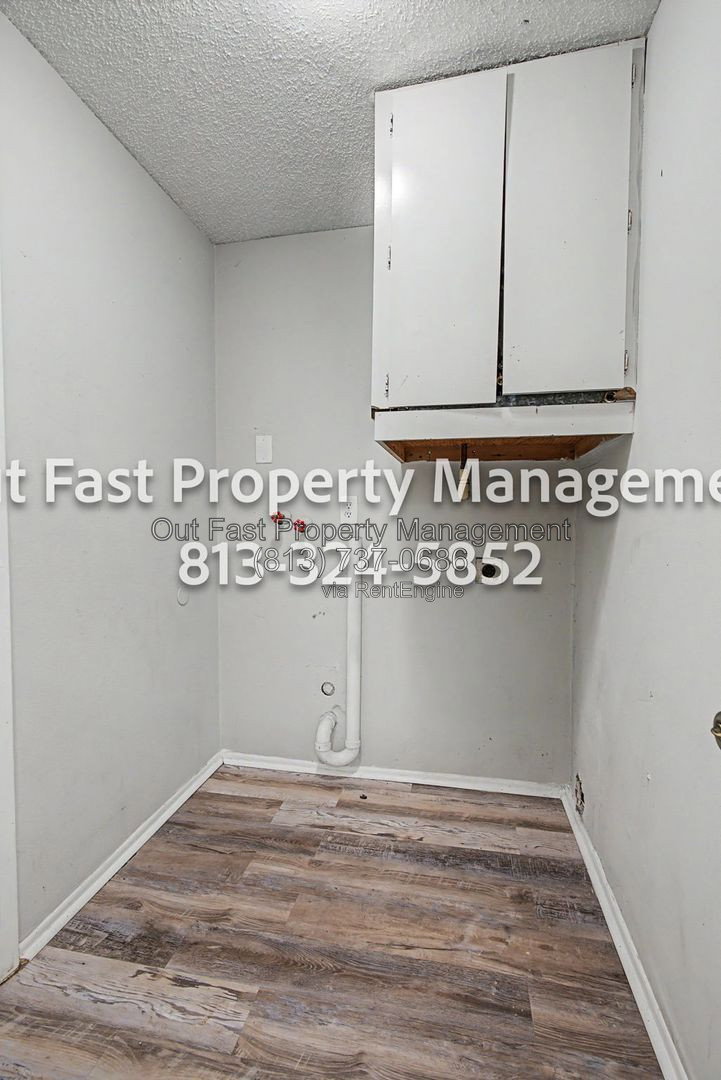 Gallery Image 37