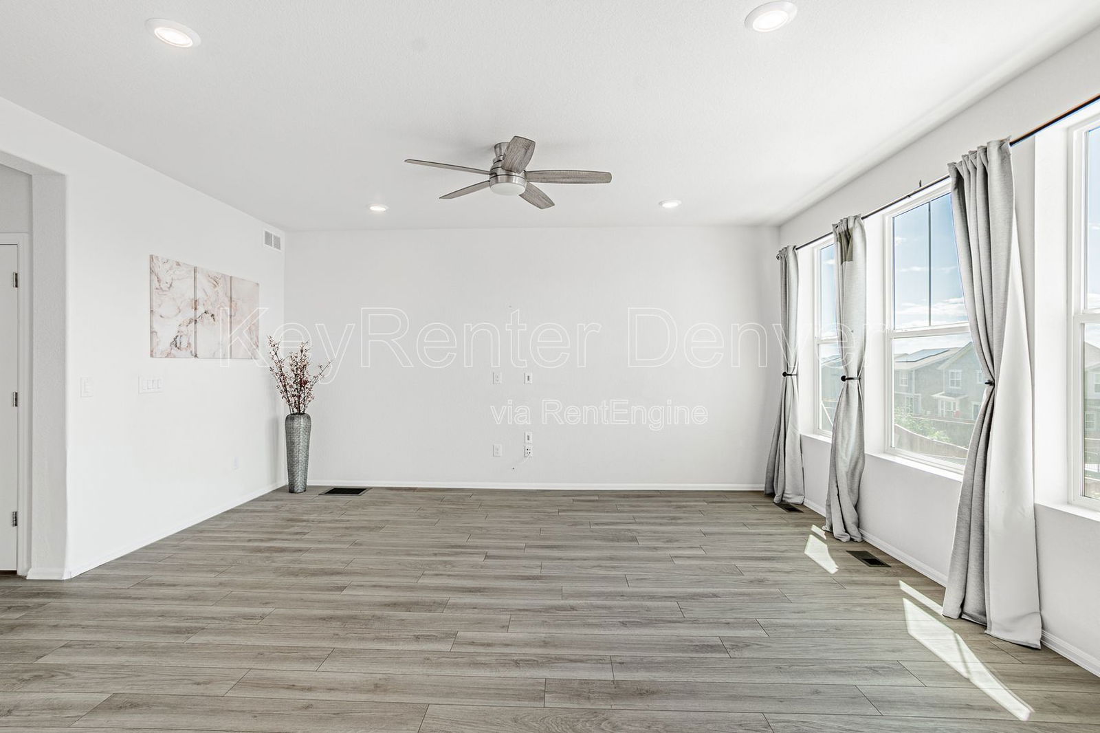 Gallery Image 61