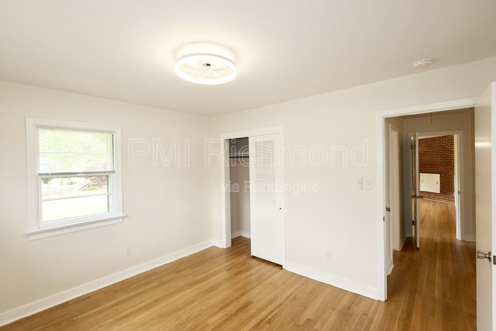 Gallery Image 22