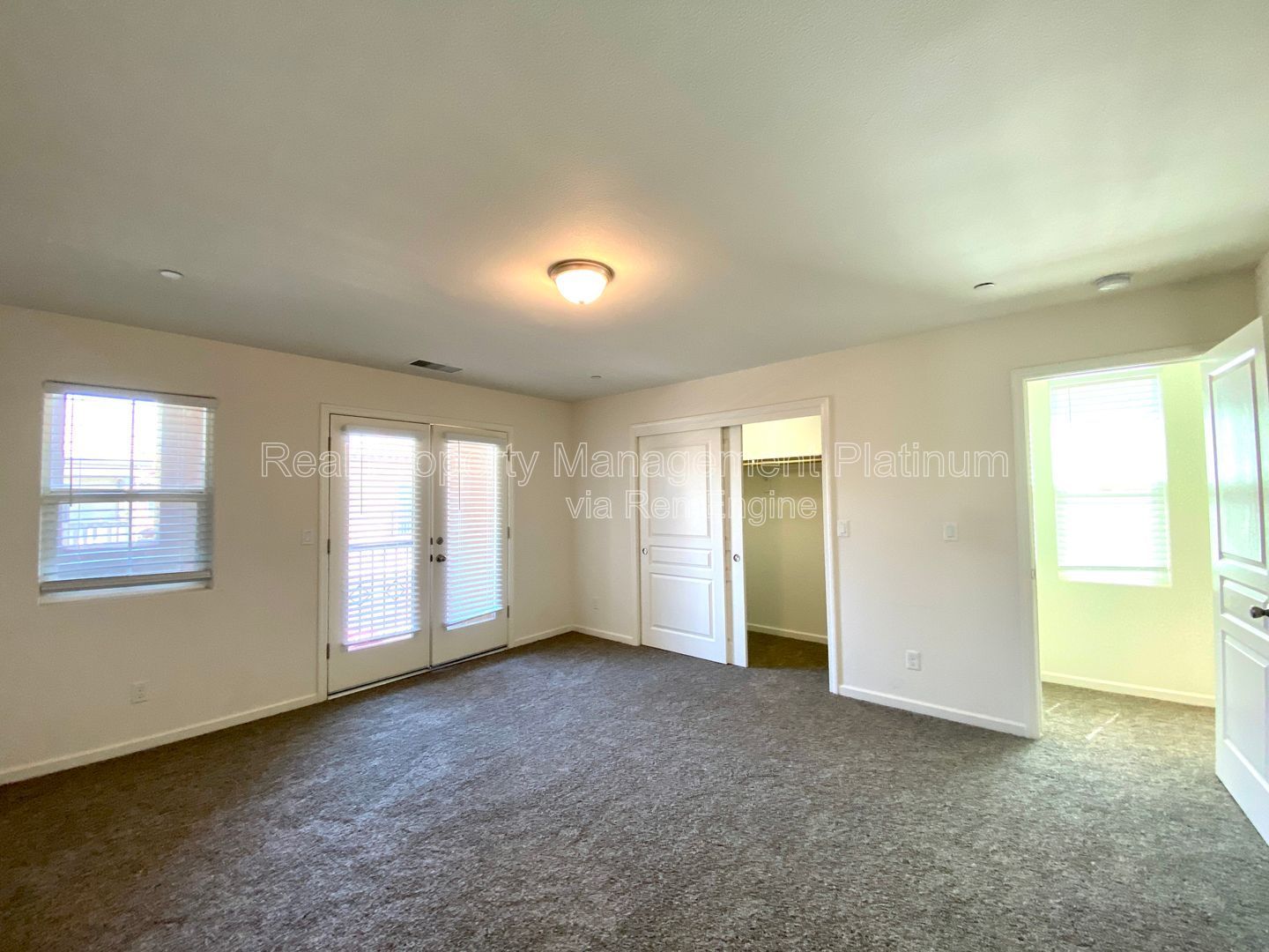 Gallery Image 30
