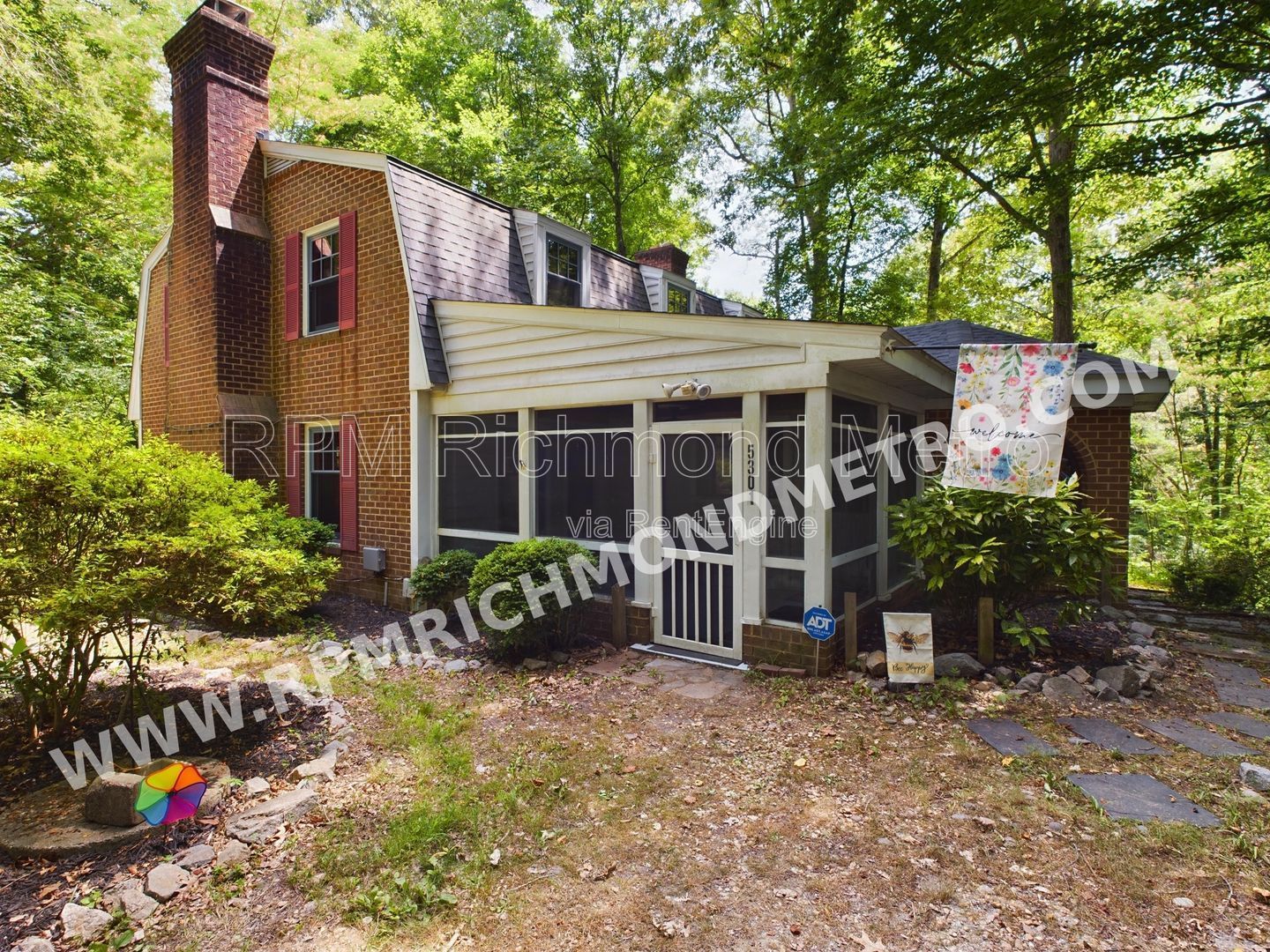 Gallery Image 0