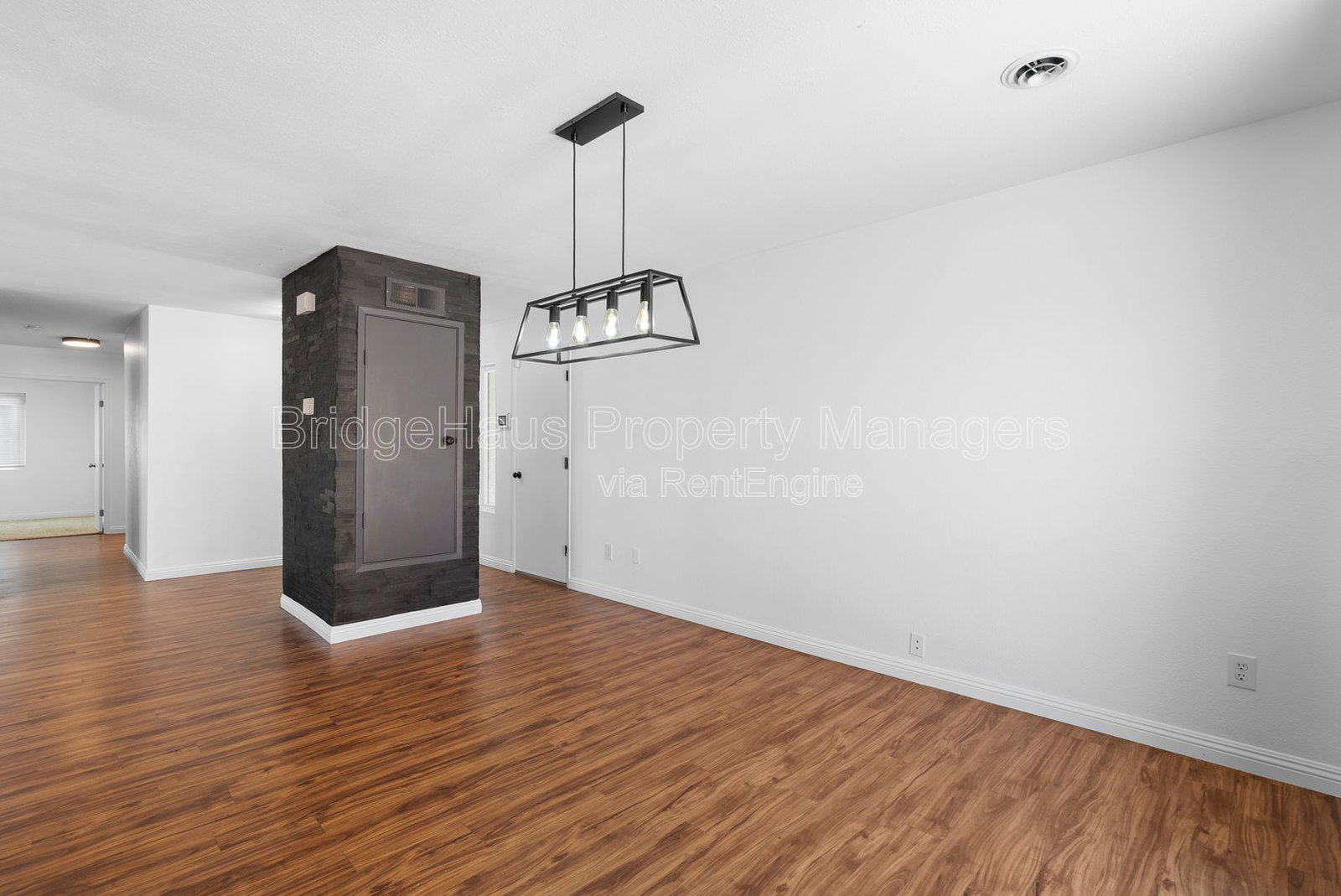 Gallery Image 19