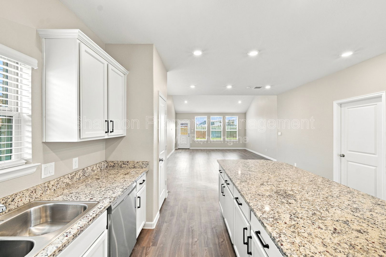 Gallery Image 14