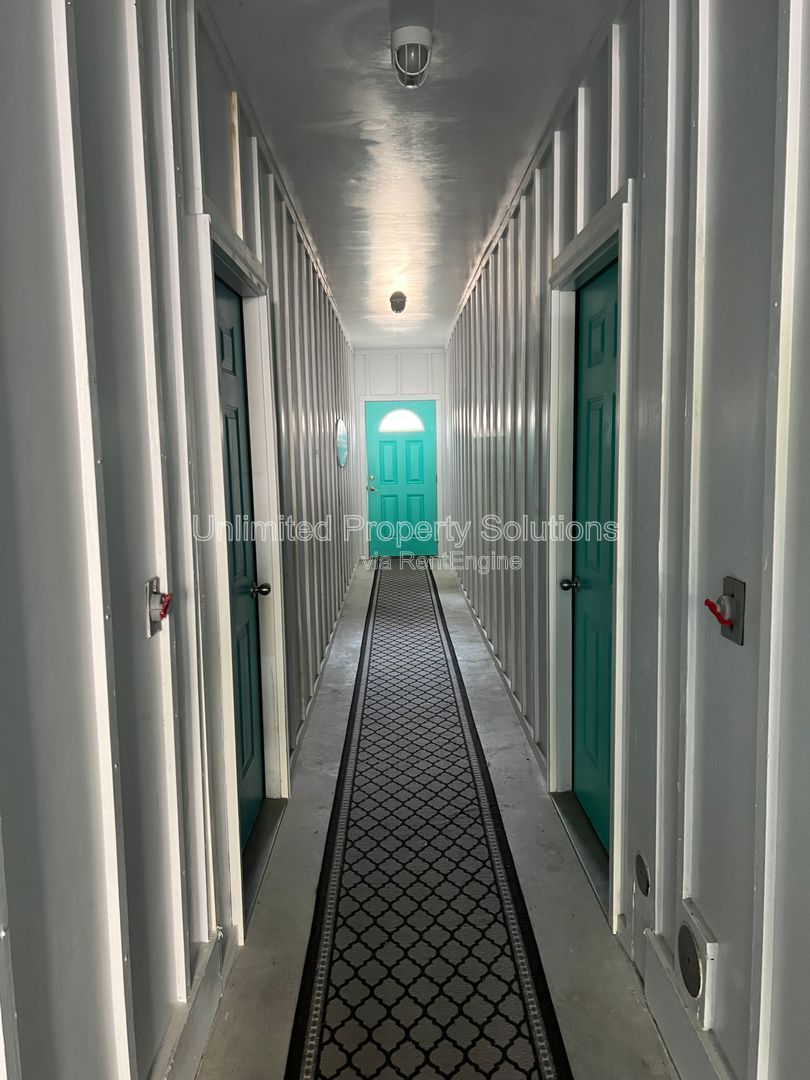 Gallery Image 14