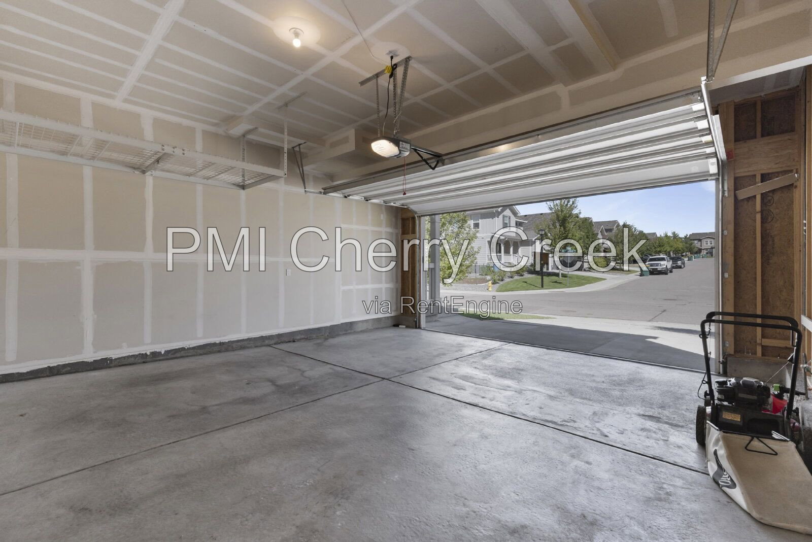 Gallery Image 41