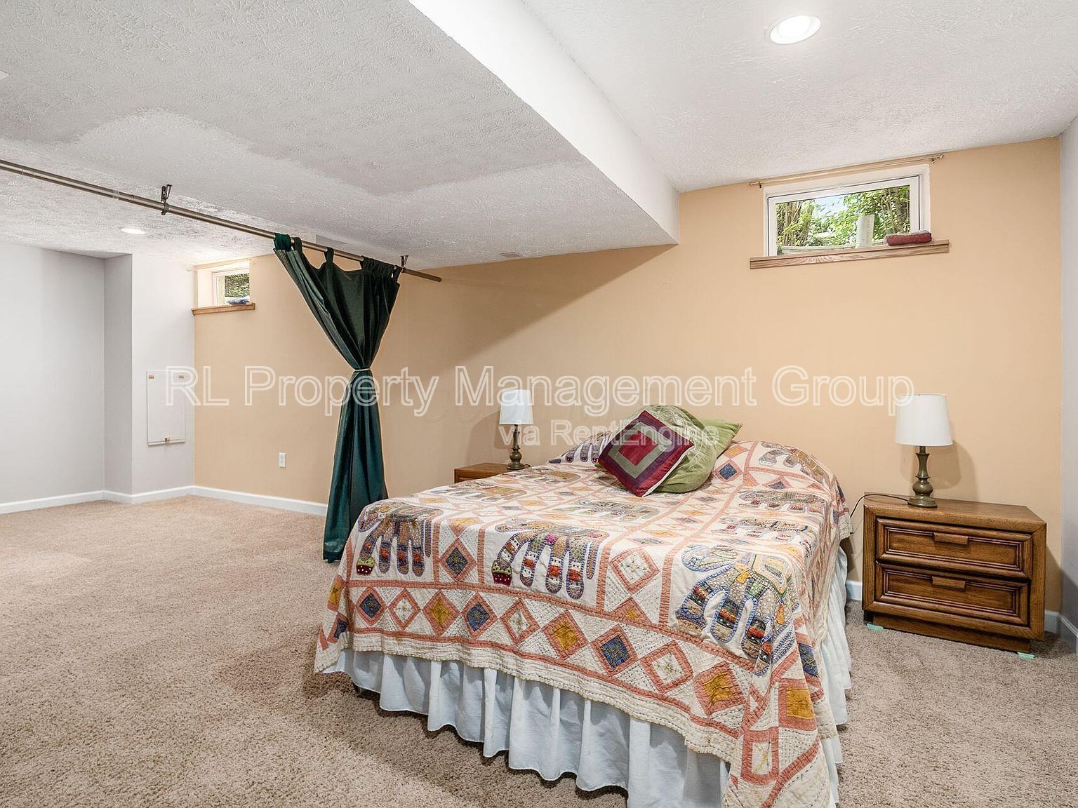 Gallery Image 32