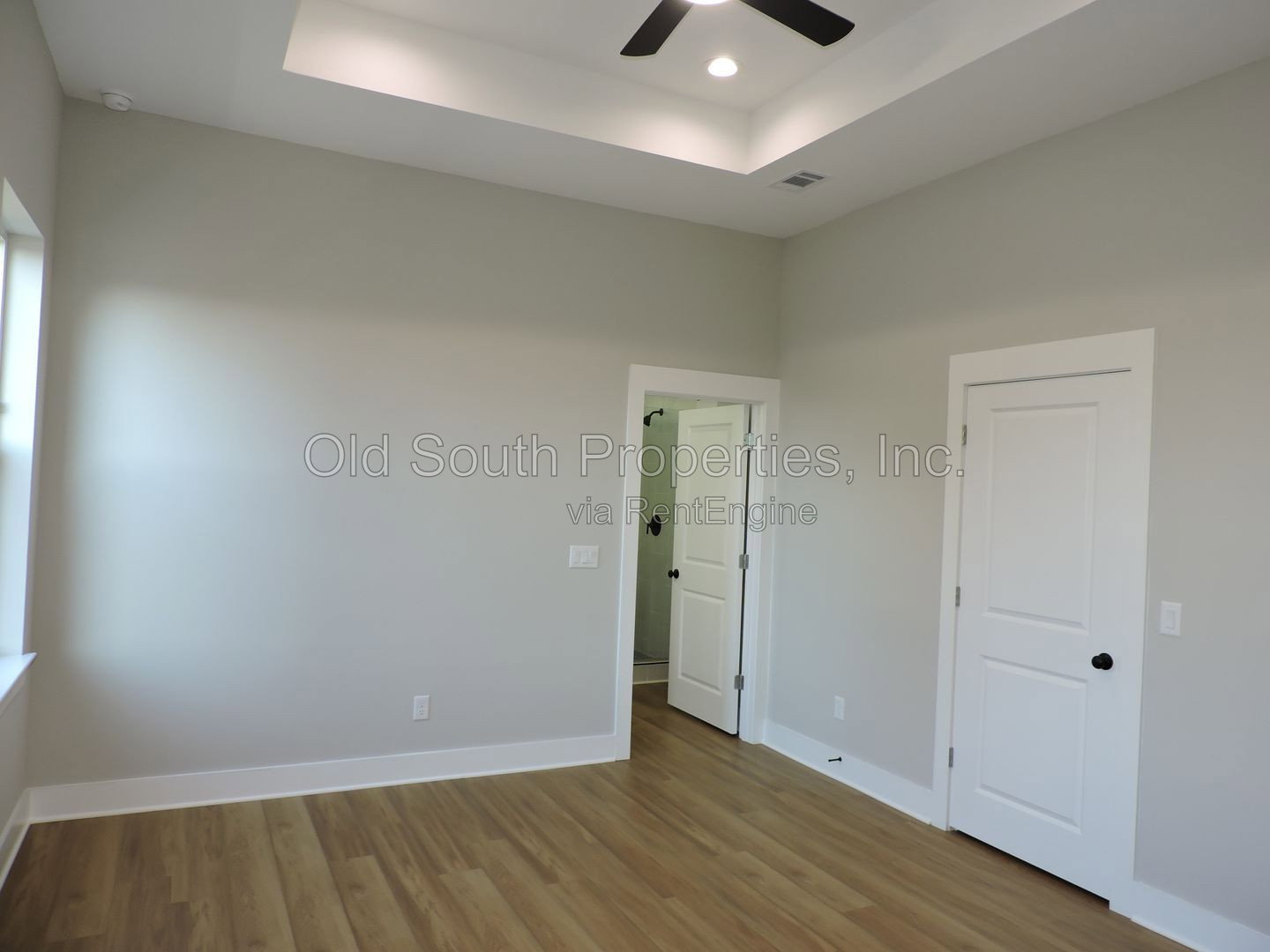 Gallery Image 18