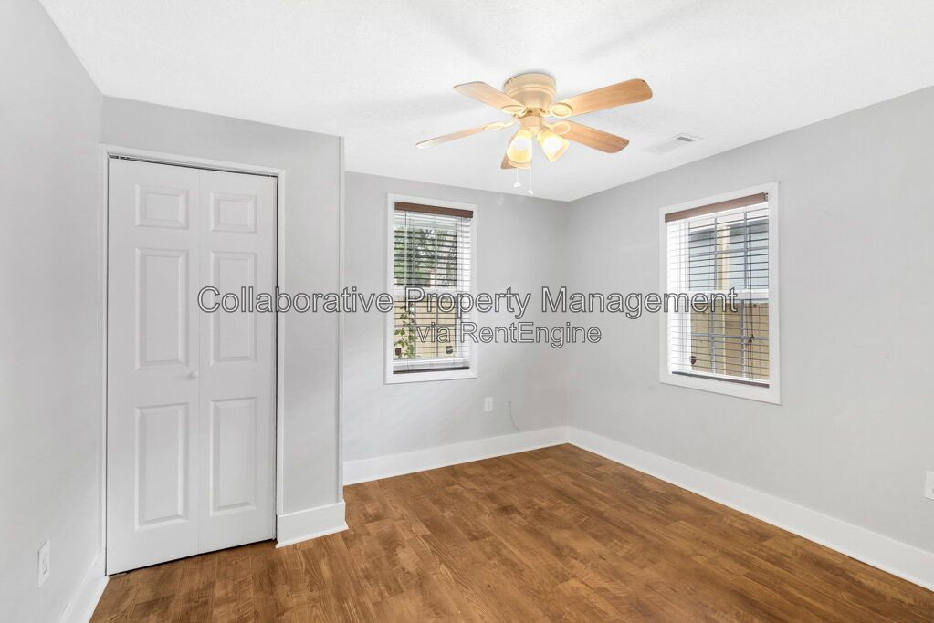 Gallery Image 12