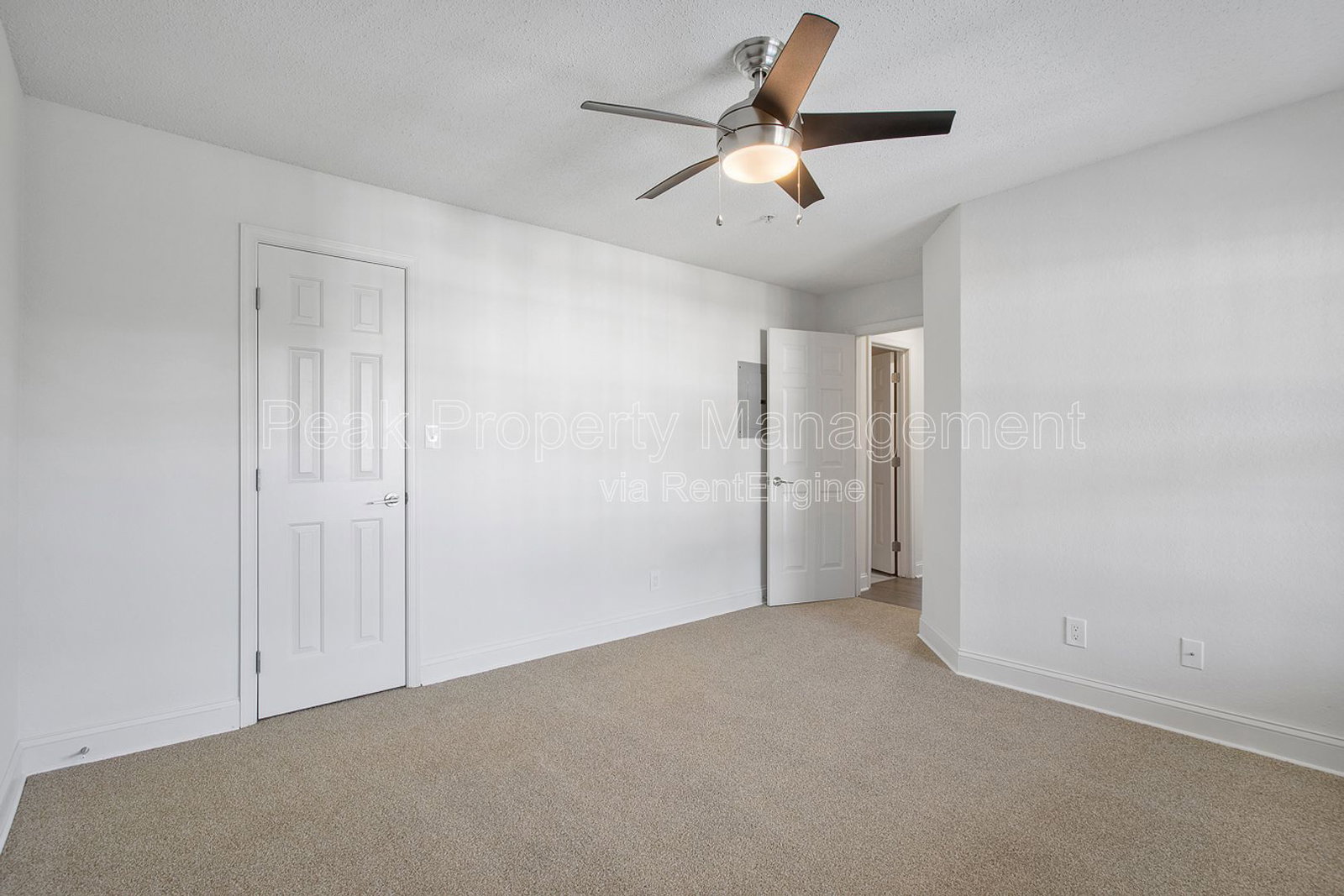 Gallery Image 16