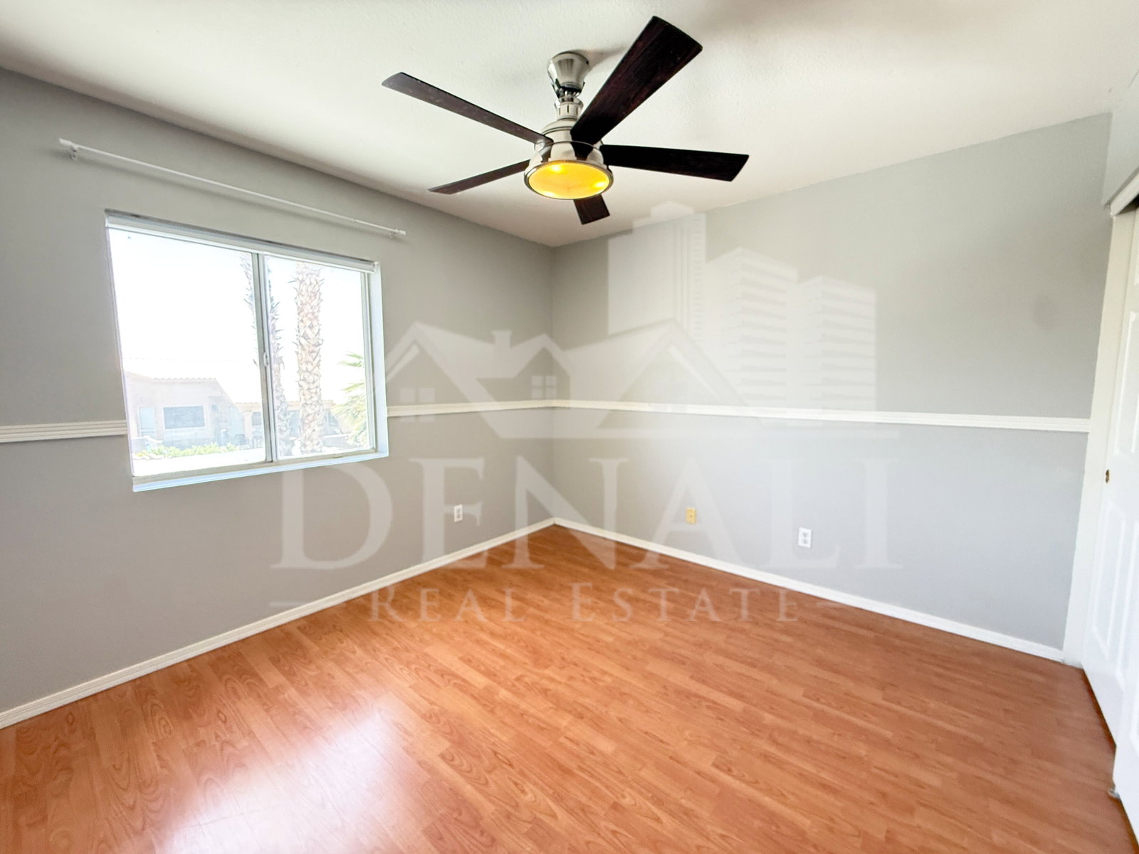 Gallery Image 16
