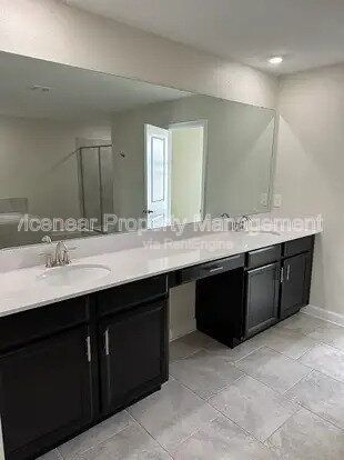 Gallery Image 40