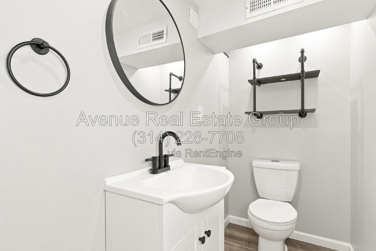 Gallery Image 13
