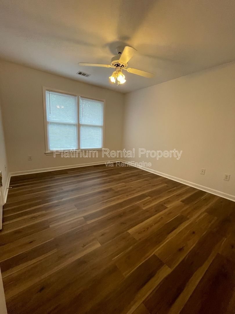 Gallery Image 41