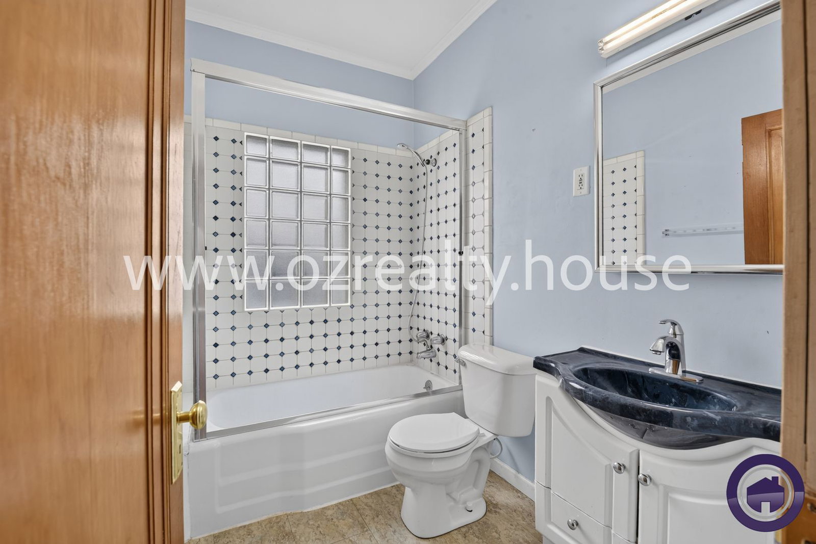 Gallery Image 11