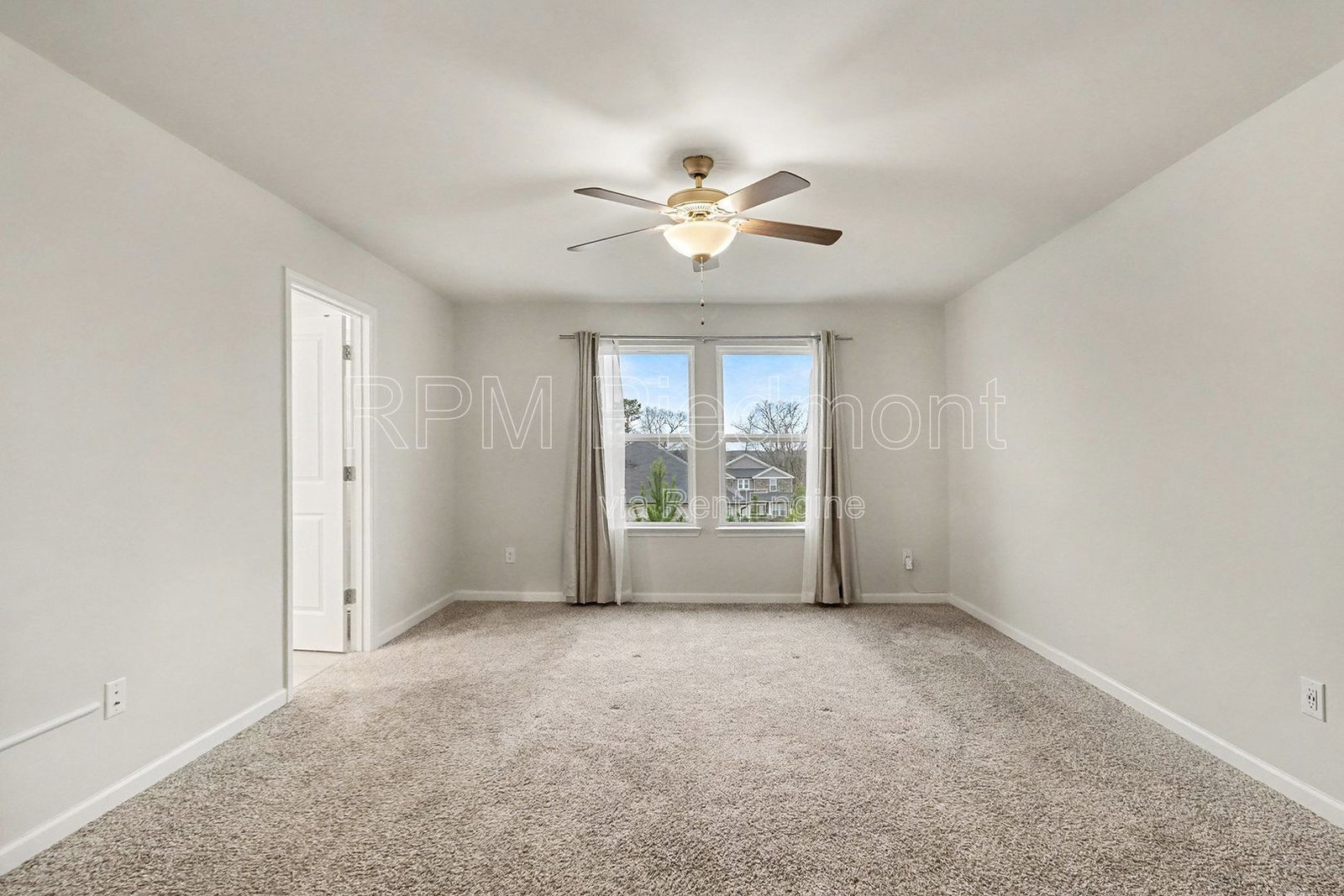 Gallery Image 25