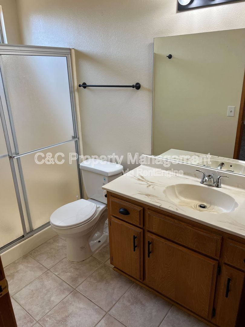 Gallery Image 14