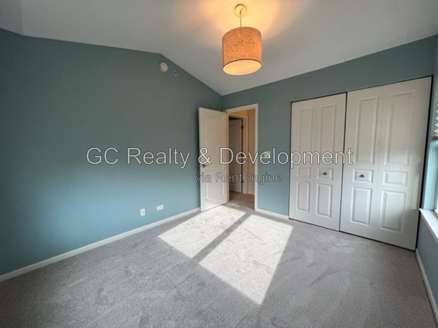 Gallery Image 19