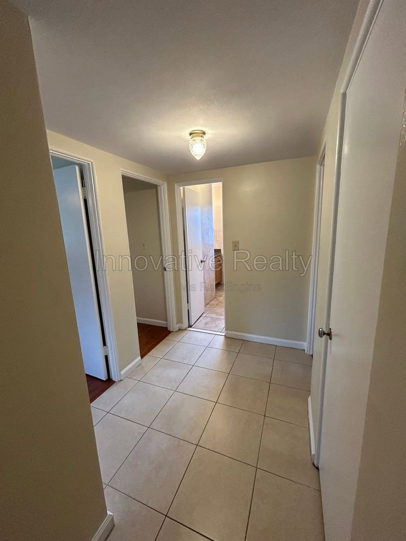 Gallery Image 19