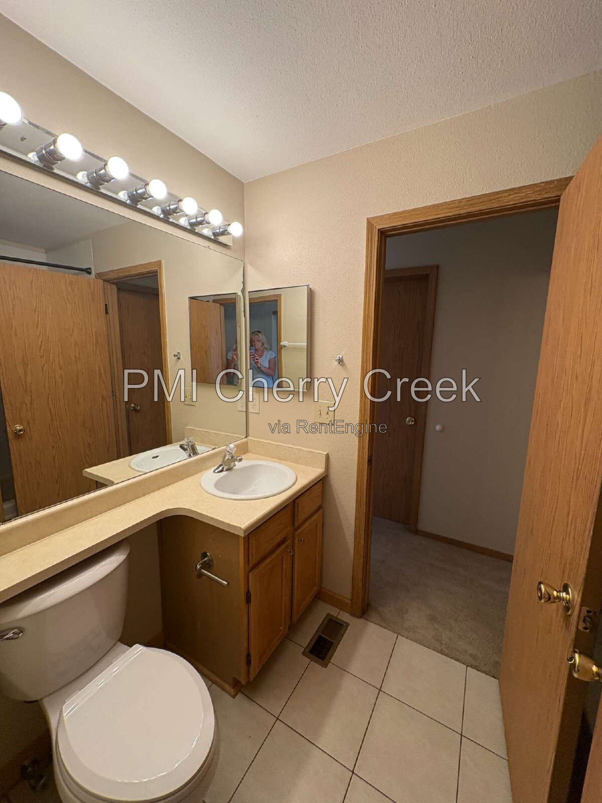 Gallery Image 25