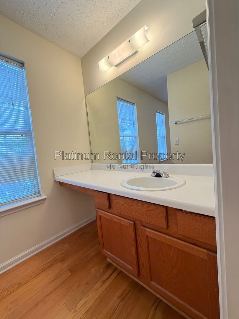 Gallery Image 17