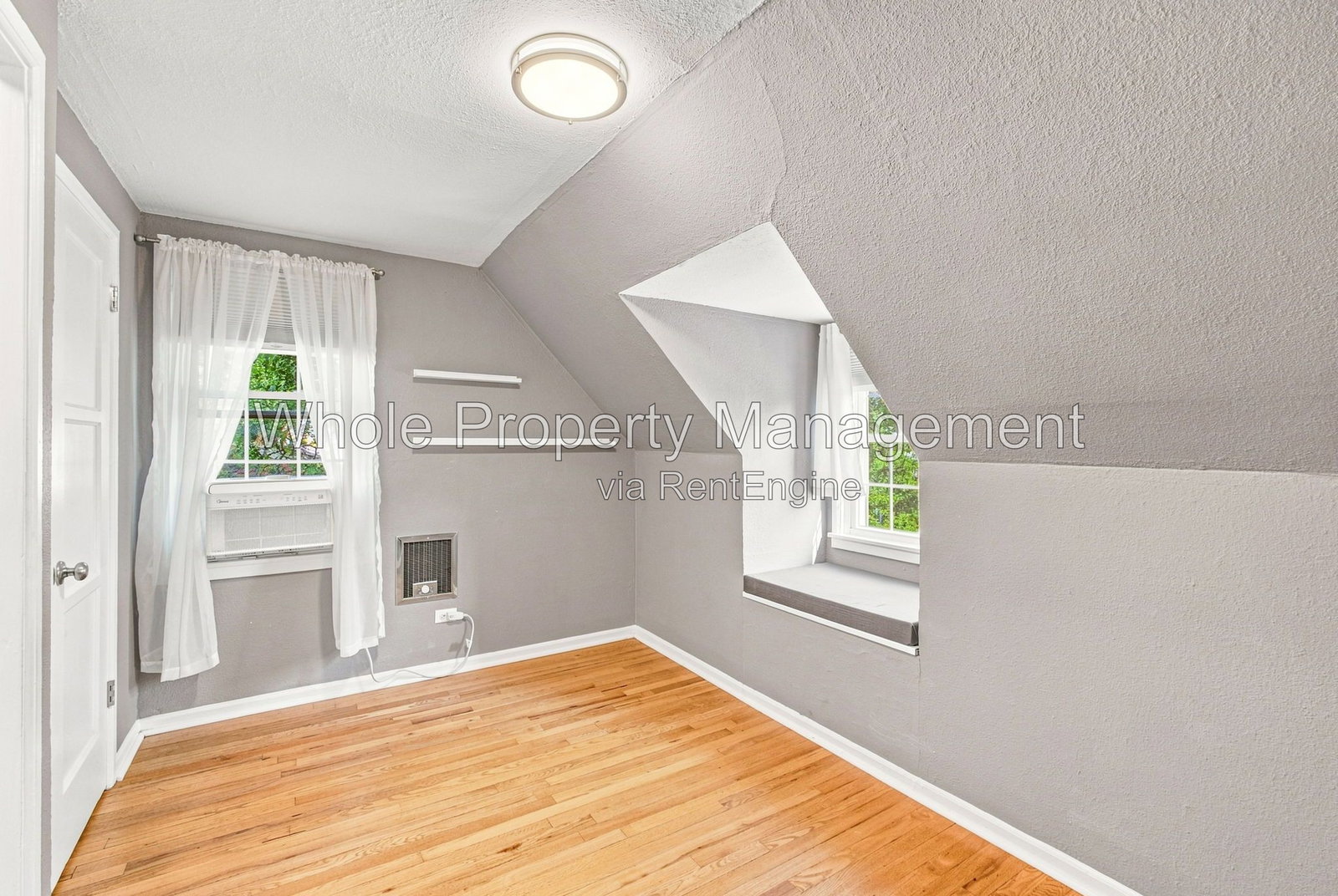Gallery Image 16