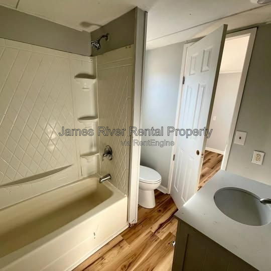 Gallery Image 11