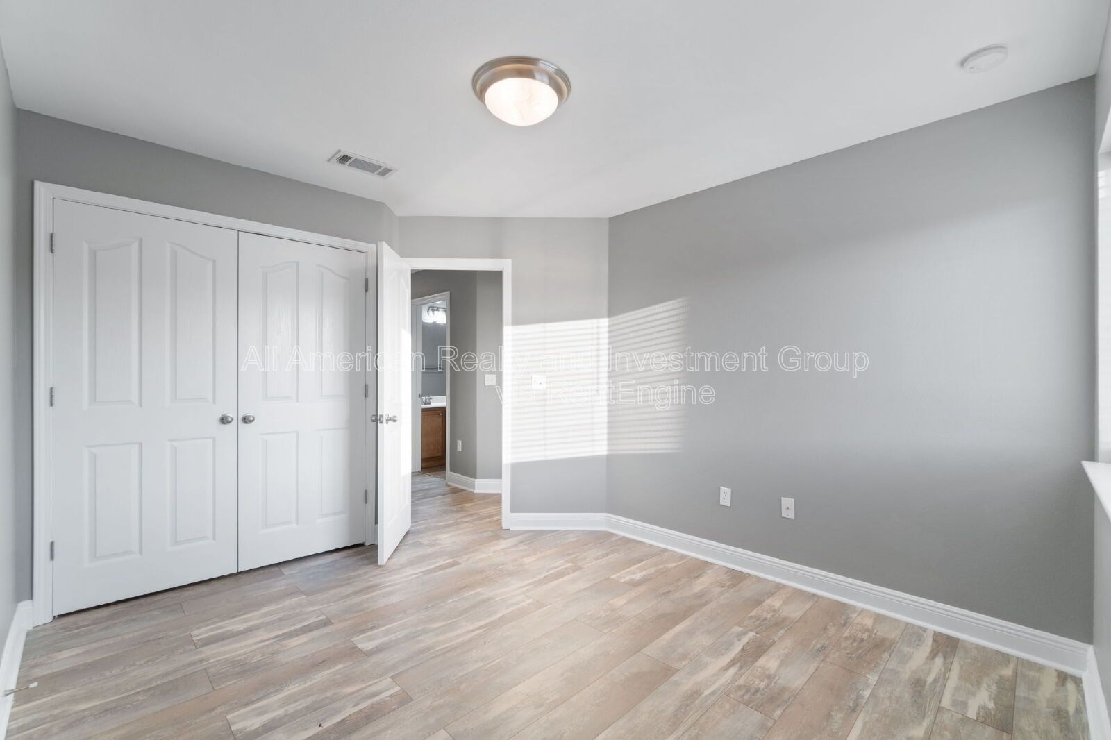 Gallery Image 19