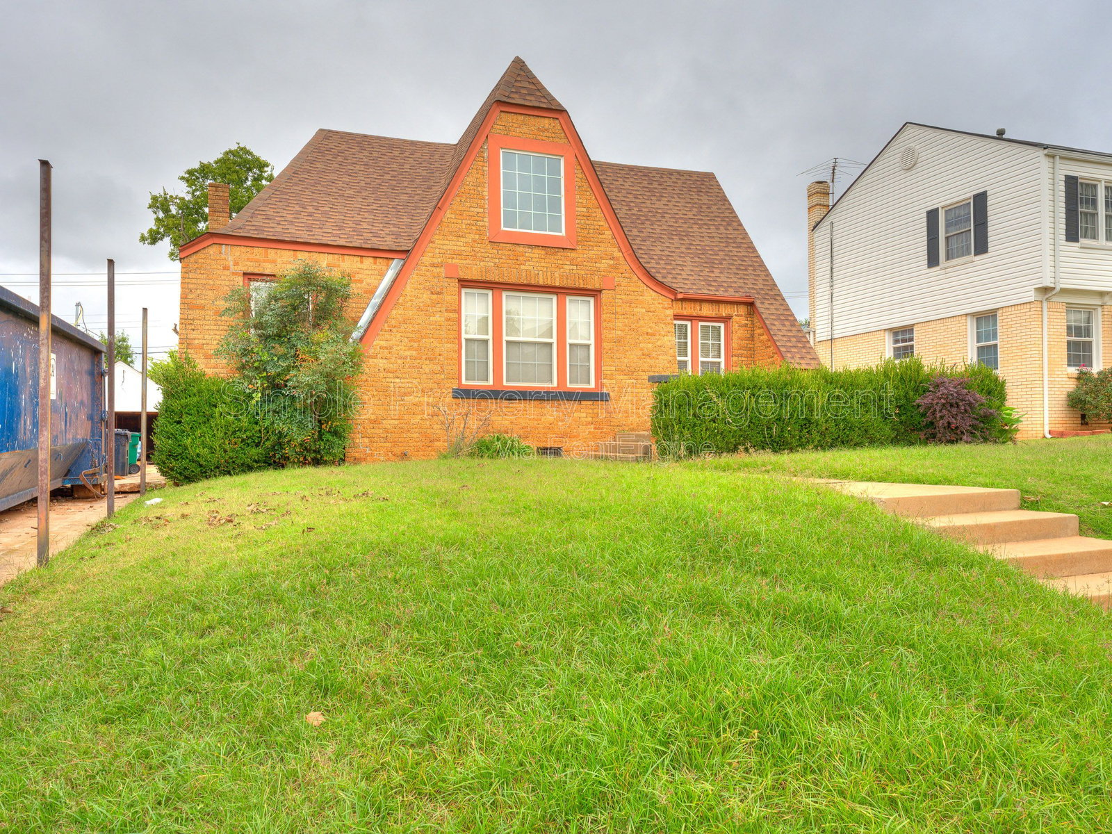 Gallery Image 0
